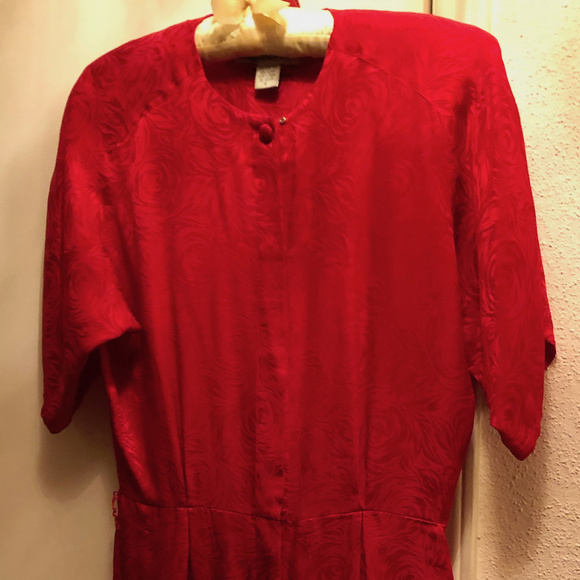 Gorgeous Vintage Argenti Red Silk Dress - Picture 7 of 9